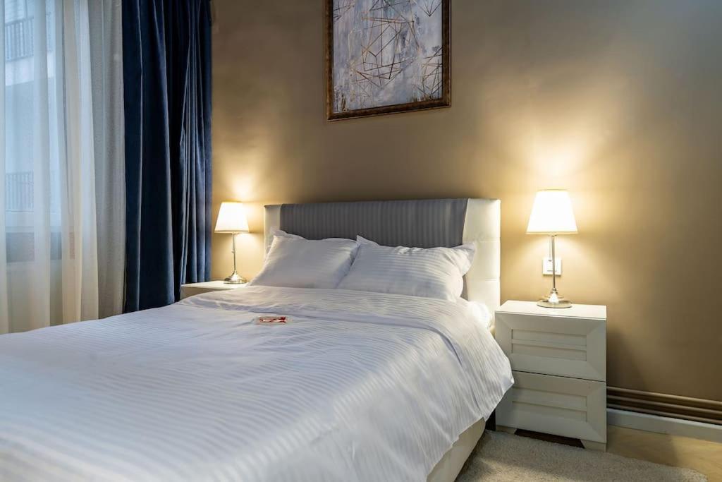 Modern - Central Apartment Bucureşti Ngoại thất bức ảnh